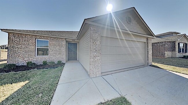 Photo - 11600 NW 97th St