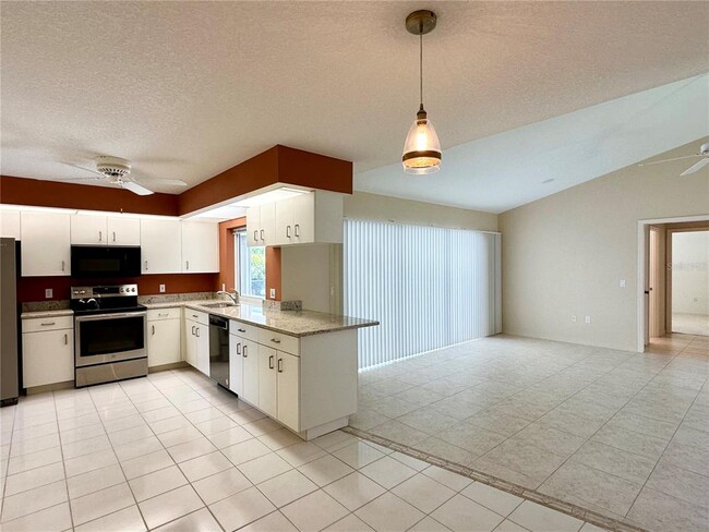 Photo - 5024 Southern Pine Cir