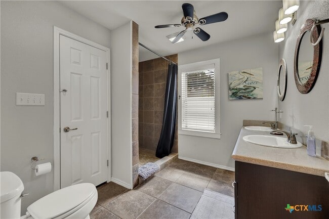 Photo - 1015 Reiley Rd