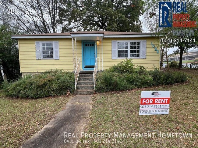 Beautiful 3-Bed 2-Bath Home in Benton! - Beautiful 3-Bed 2-Bath Home in Benton!