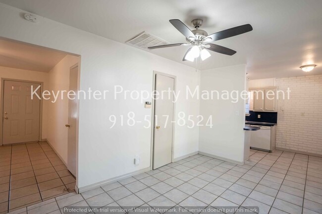 Photo - 3 Bed | 1.5 Bath in Collinsville!