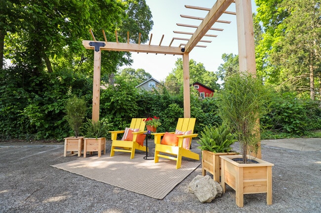 Arborstone Apartments