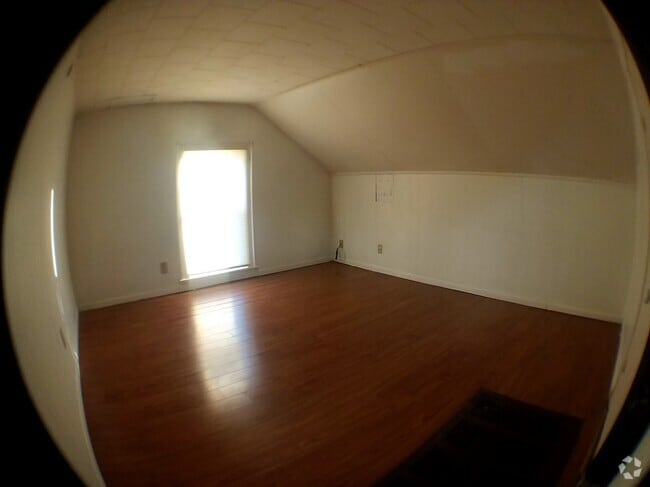Building Photo - 416 1/2 3rd st NW Rental