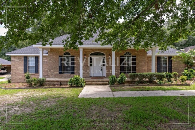 Photo - COMING SOON!!! Beautiful 3 Bedroom/3 Bathroom Home in Semmes!