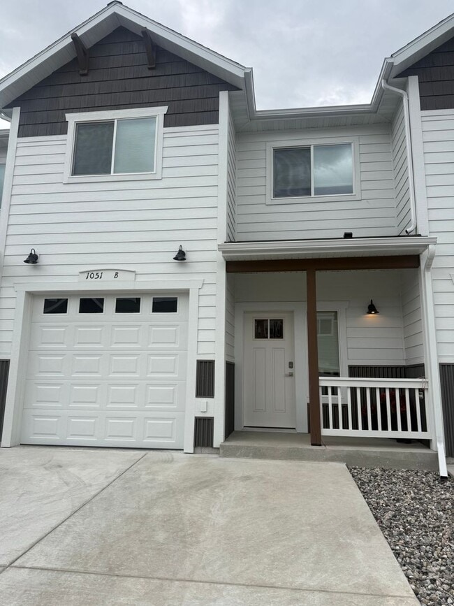 Building Photo - 1051 Baxter Creek Way Unit 1051 Baxter Creek Way B