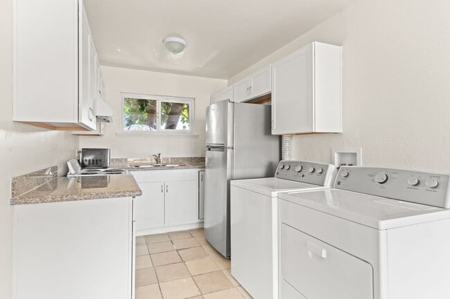 Photo - 10100 Walnut St Unit 03