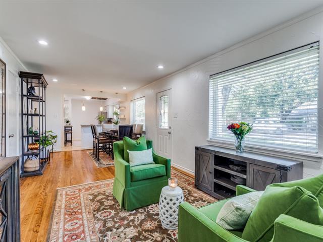 Photo - 5022 W Mockingbird Ln