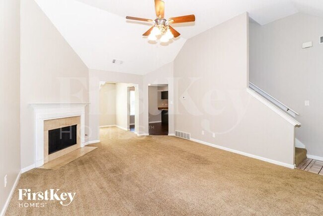 Photo - 8401 Honey Dr House