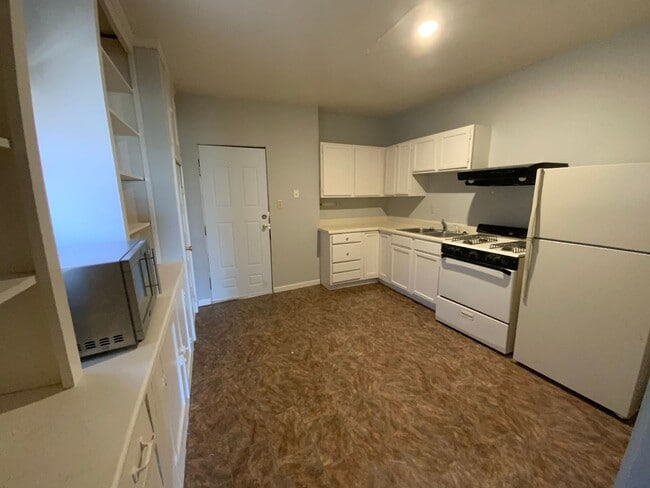 Photo - 1400 Bass Ave Unit Apt 100