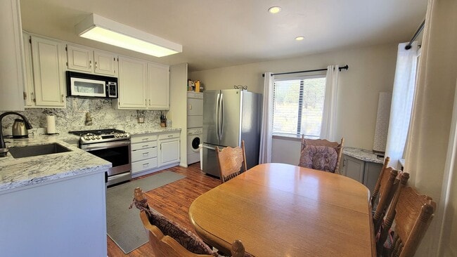 Photo - 3 Bedroom Home with Mountain Views Bordering National Forest