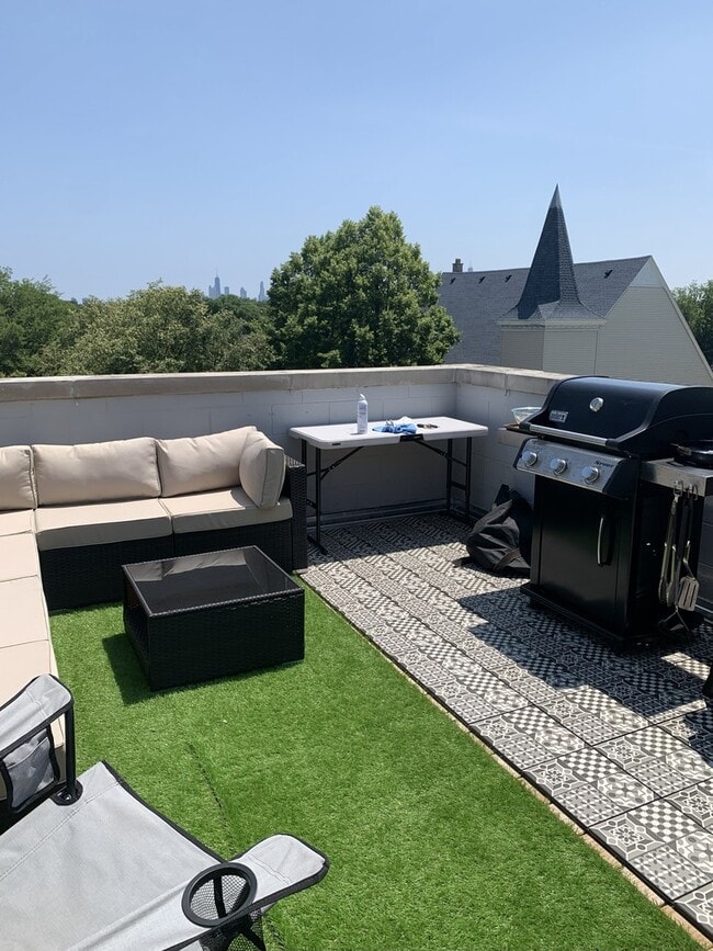 Photo - 1902 N Spaulding Ave