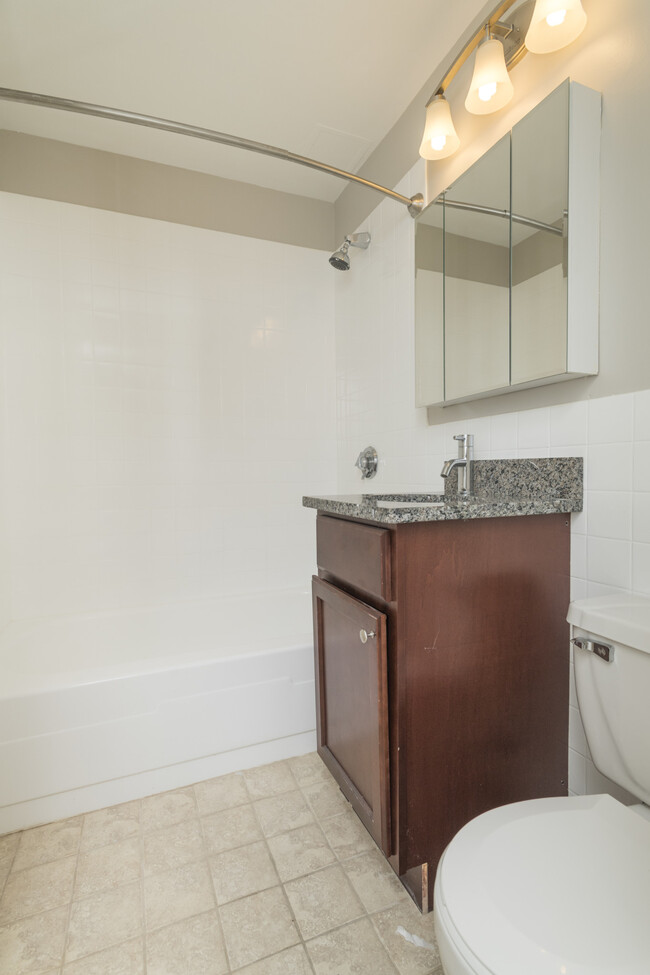 Photo - 1400 Columbia Rd Apartments Unit 17E