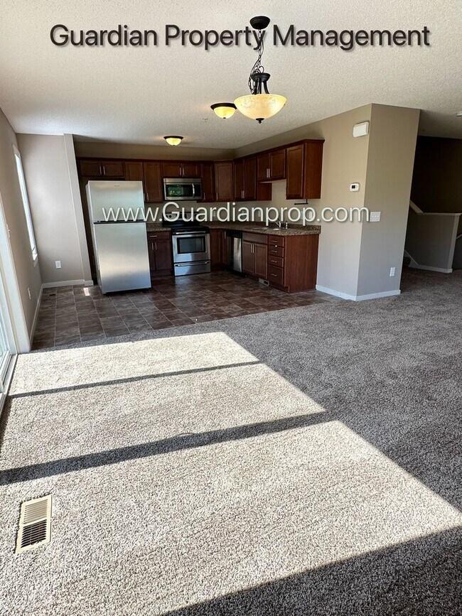Photo - Champlin Corner Unit Town Home, 2 Car Garage, Dishwasher, Washer/Dryer, Balcony