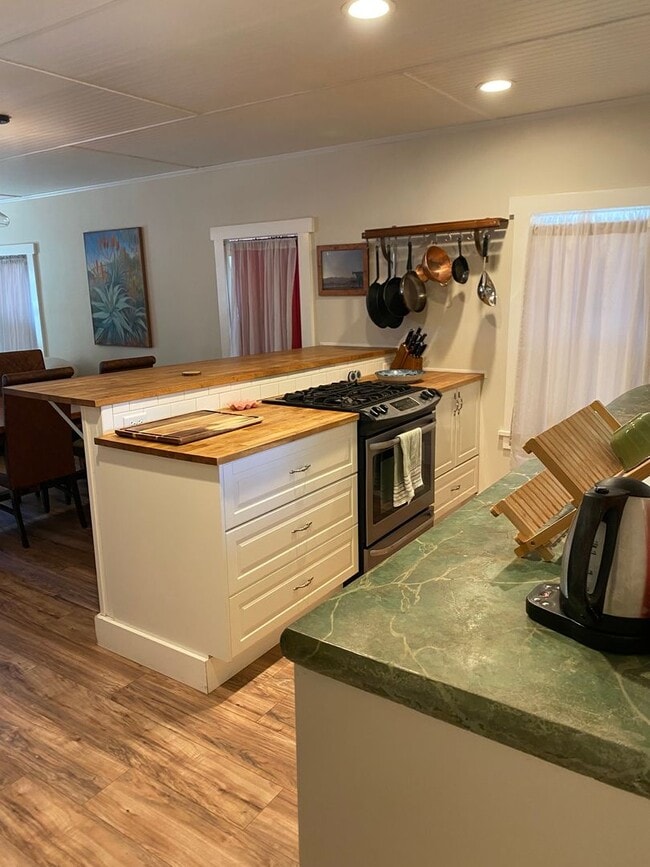 Photo - Alvarado Unit Main House