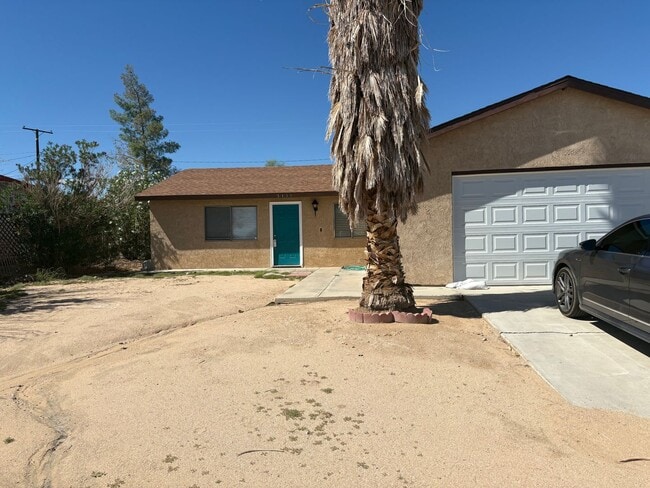 Building Photo - Welcoming 3 Bedroom 1.5 Bathroom Home