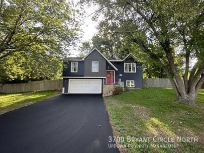 Building Photo - 3700 Bryant Cir