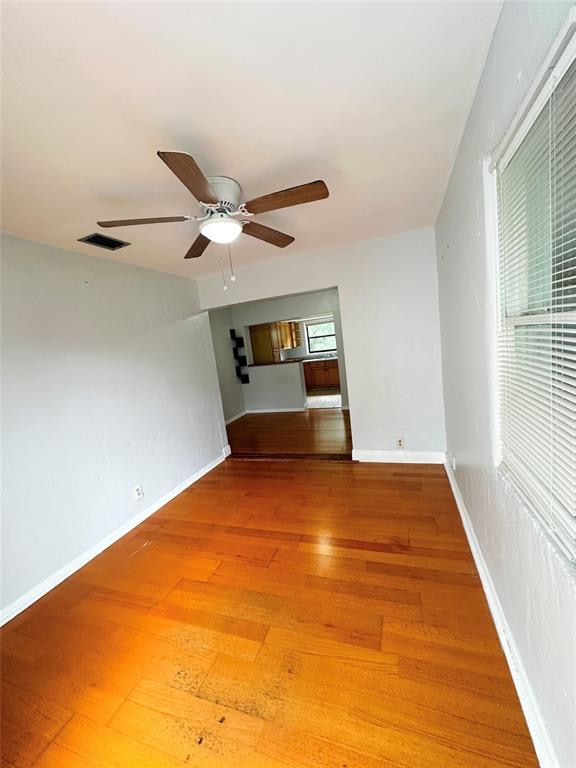 Photo - 5620 Pierce St