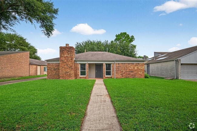 Building Photo - 16019 Parksley Dr Rental