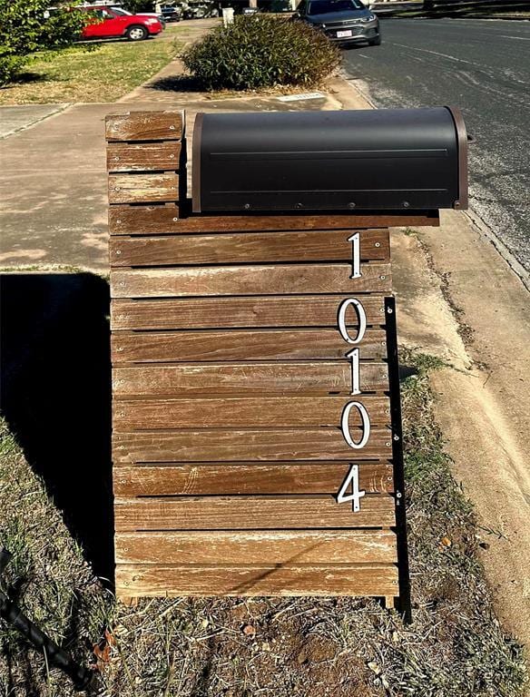 Photo - 10104 Missel Thrush Dr