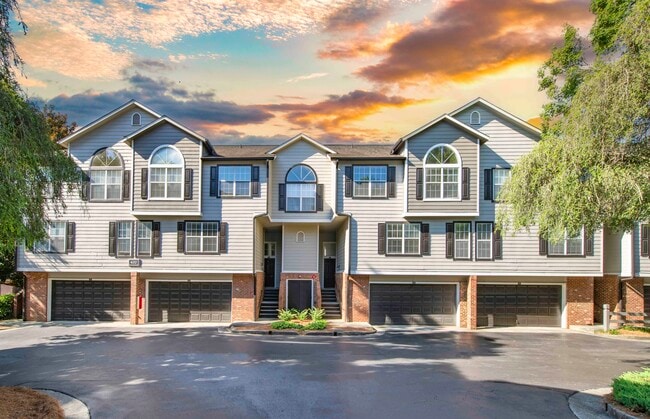 Photo - MAA Oglethorpe