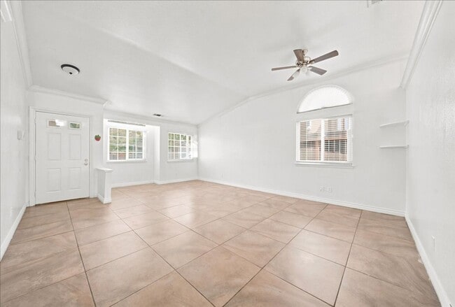 Photo - 8408 Silver Run Way