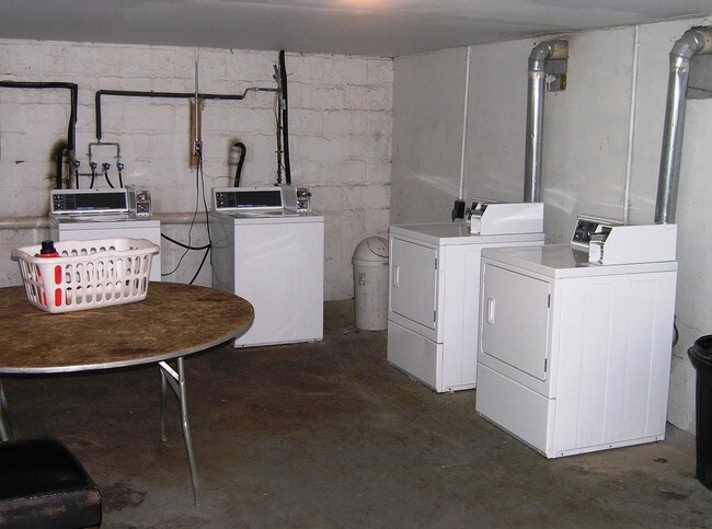 Interior Photob - Warson Oaks Apartments