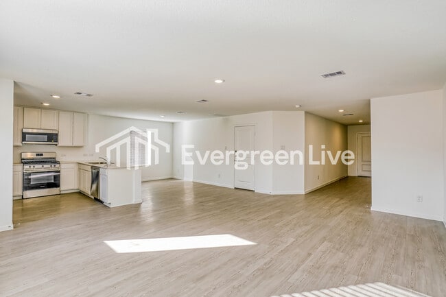 Photo - 11430 W Bluff Dr