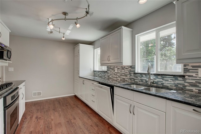 Photo - 6671 S Logan St