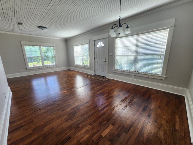 Photo - 149 Cedar Ln