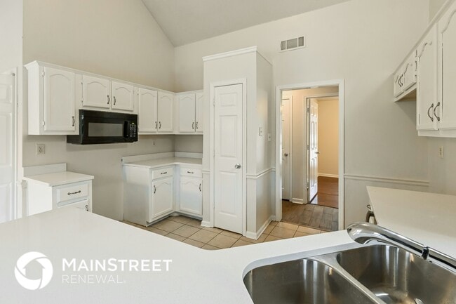 Photo - 3811 Westridge Dr