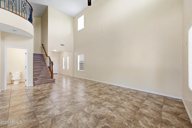 Photo - 2220 W Beverly Ln