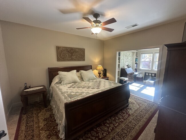 Photo - 164 Sager Ln