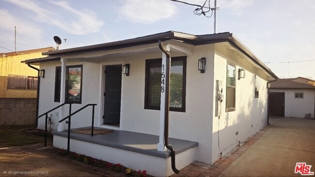 Photo - 1648 W 224th St