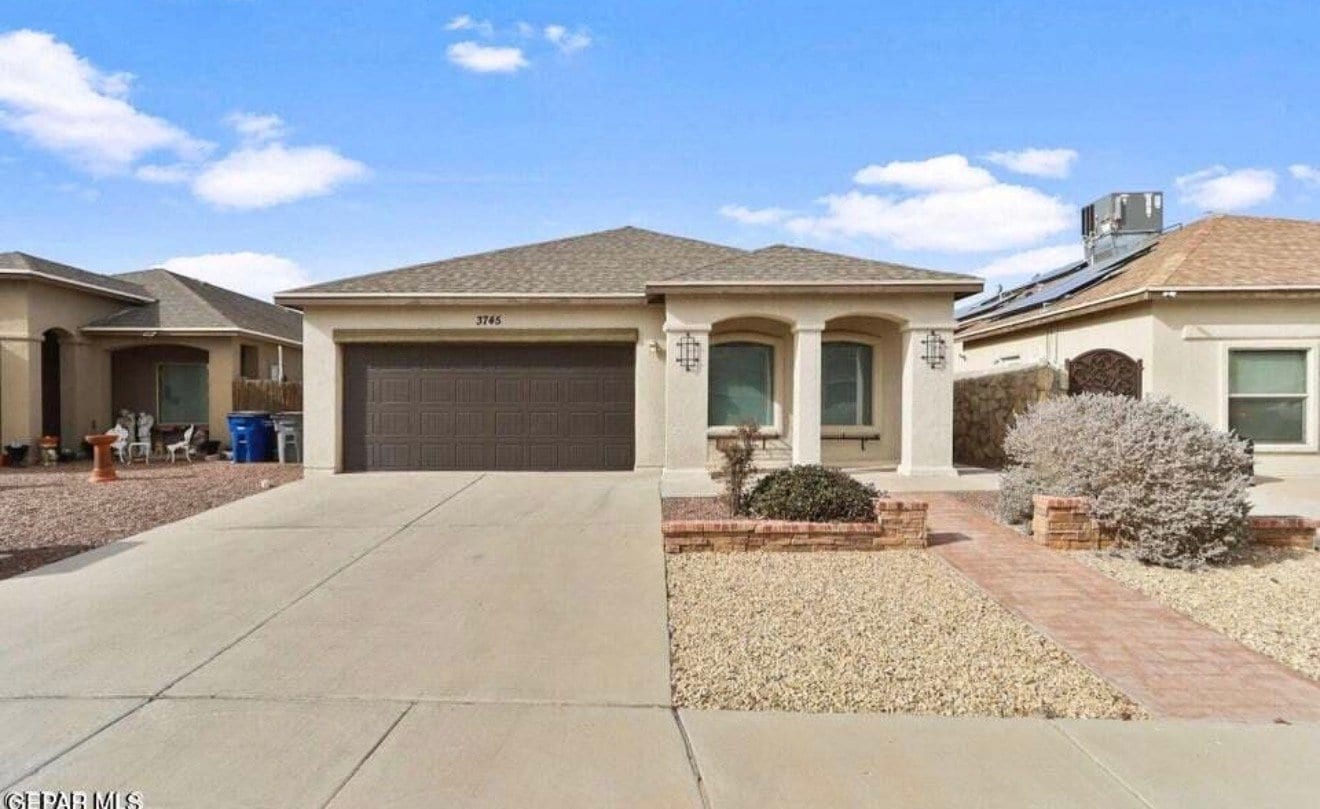 Photo - 3745 Loma Brisa Dr