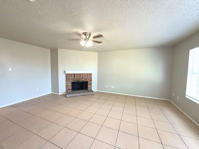 Photo - 3952 Golden Horn Ln