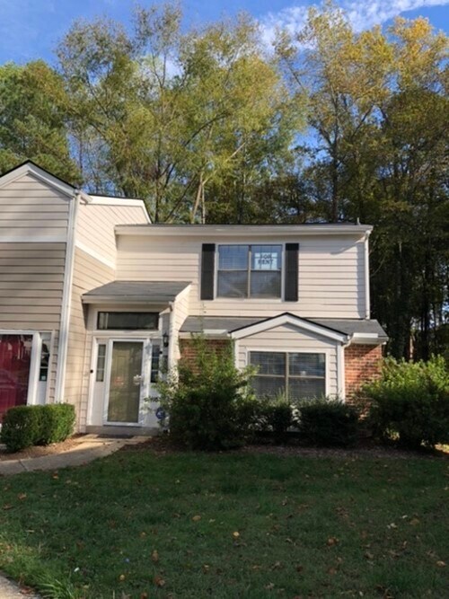 Photo - 7807 Falcon Rest Cir House