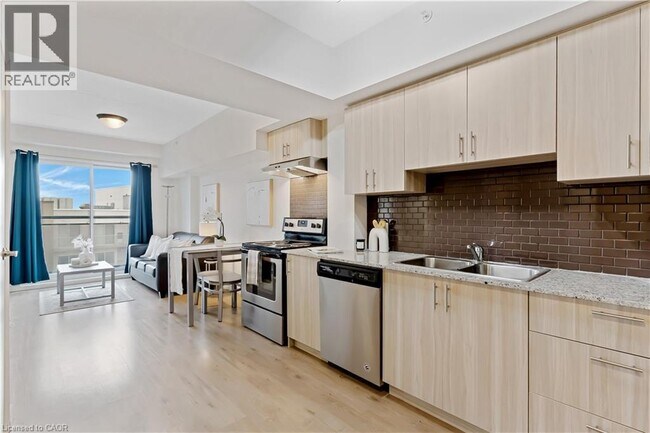 Photo - 275 Larch St Unit G603