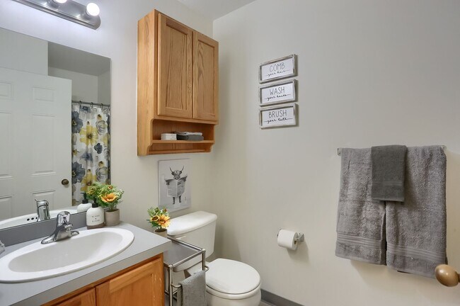 Photo - Slippery Rock Studio Apartment!