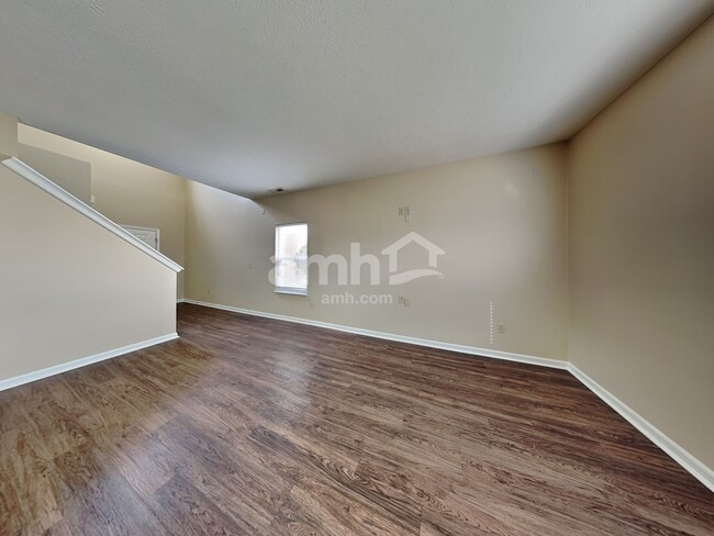 Photo - 5811 Outer Bank Rd