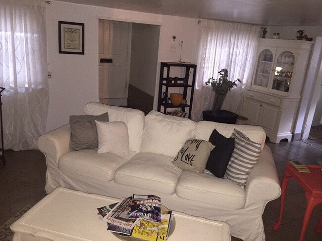 Photo - 5502 Loyola Ave Unit 5502