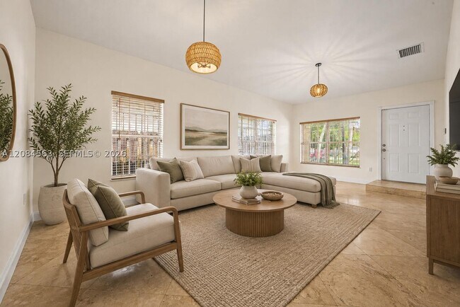 Photo - 309 SW 2nd St