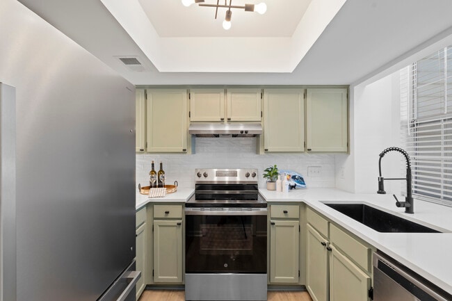 Photo - 9231 Kings Canyon Dr