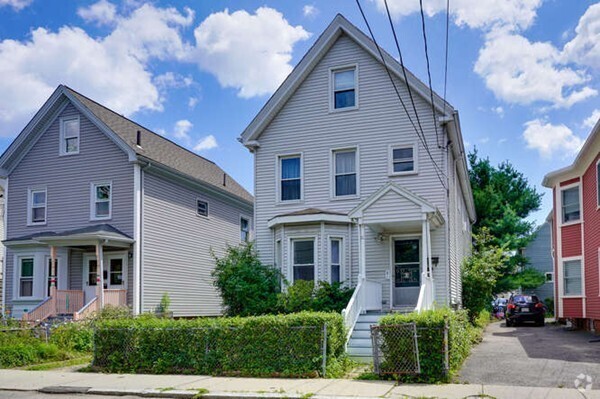 Building Photo - 10 Ashland St Rental
