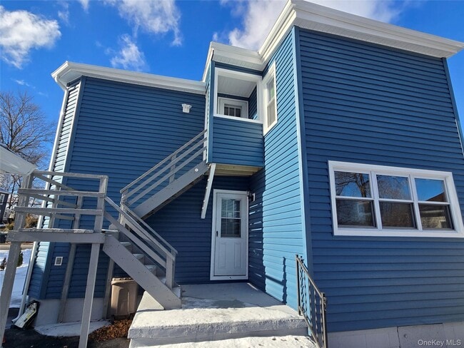 Photo - 704 Tower Ave