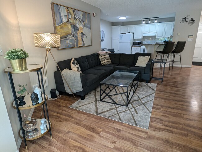 Photo - 777 3 Av SW Unit 112