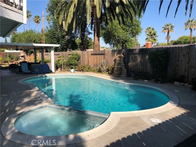 Photo - 808 Orchard Dr Unit B