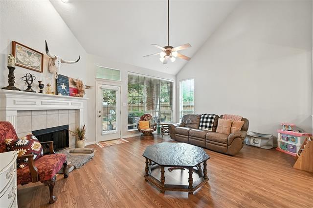 Photo - 7912 Adobe Dr