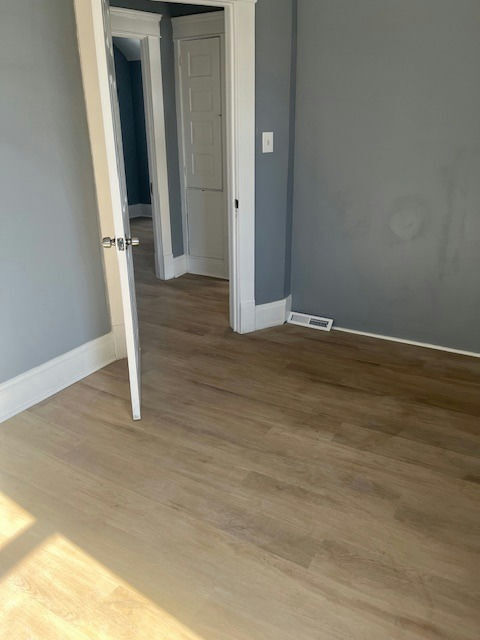 Photo - 14805 Darwin Ave