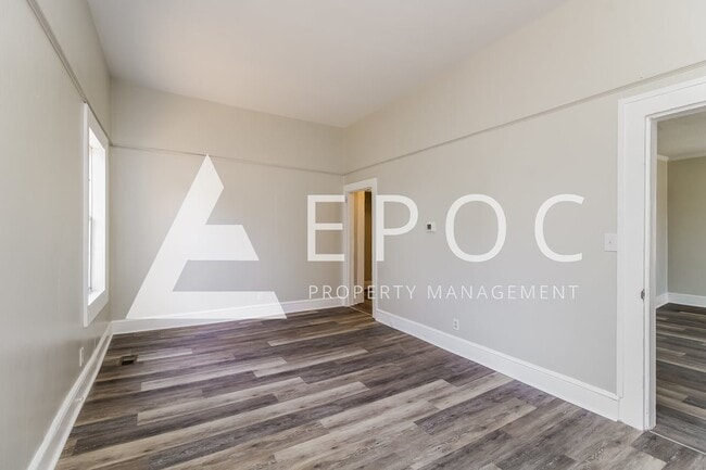 Photo - 223 W Main St