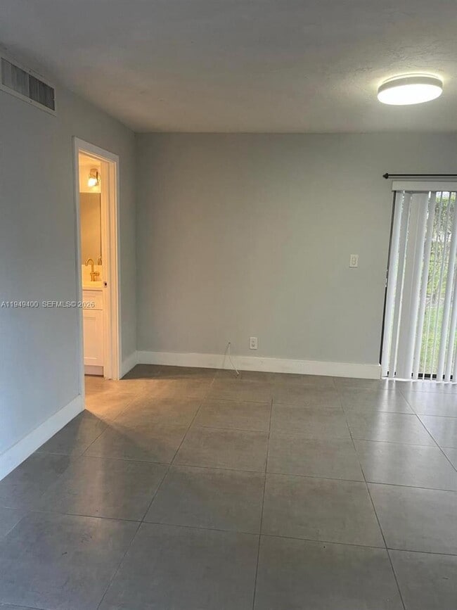 Photo - 13292 NW 5th St